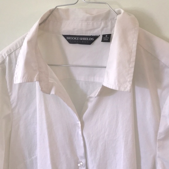 Brooke Shields White Blouse - Picture 3 of 6